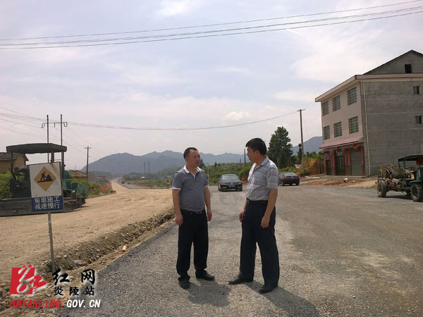 加快项目推进力度 确保西九龙大道早日通车