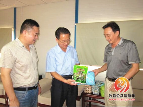 总工会给网岭电厂和旭日陶瓷职工送清凉