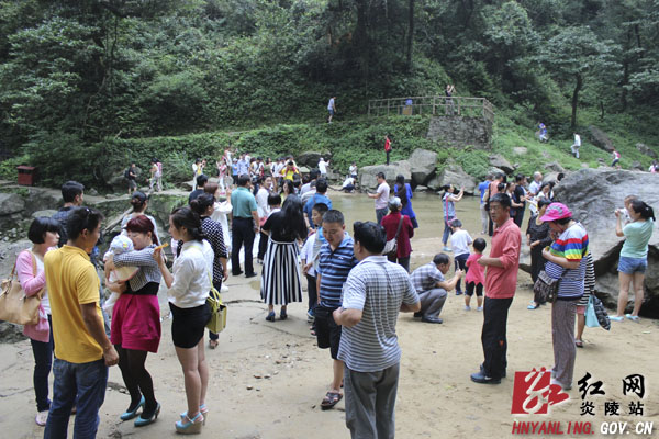 炎陵迎来国庆长假旅游小高峰