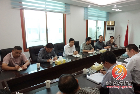 胡湘之到湖南坳乡考察民生工程