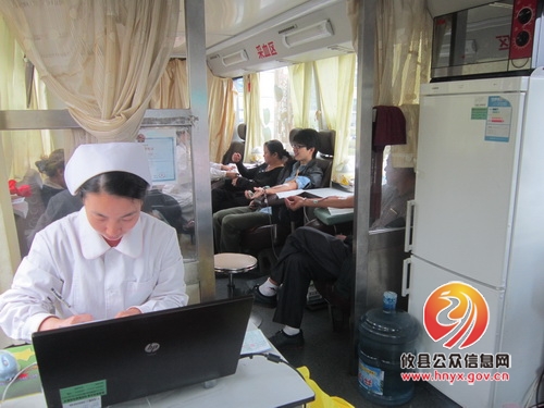 黄丰桥镇积极开展志愿无偿献血活动