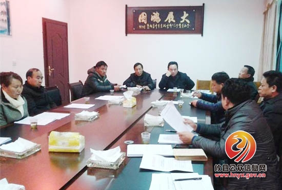 县人大常委会洪敬东一行到新市镇走访县人大代表