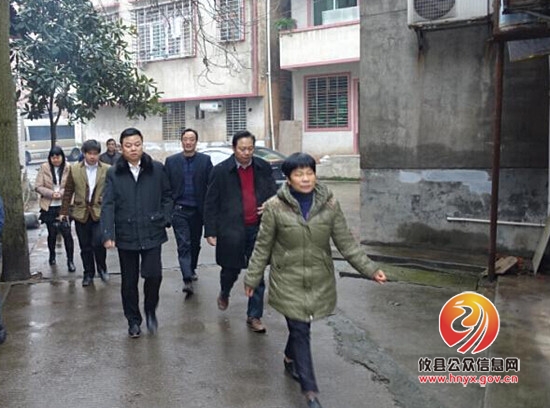 王建之来攸县慰问劳模和困难企业职工