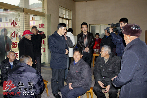 刘正平开展春节走访慰问活动