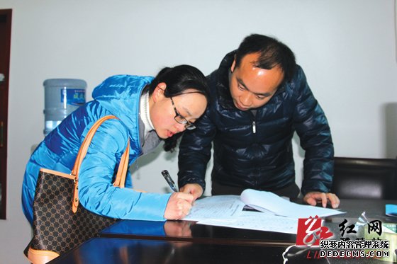 【人大动态】人大代表豪情赴会,传递惠民好声音[图]