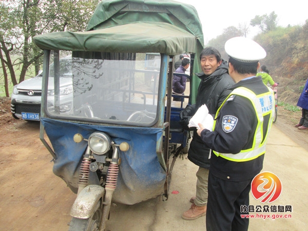 交警大队：重拳出击　初显成效