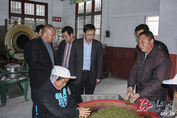 文专文:把握"三个紧扣"确保完成目标任务