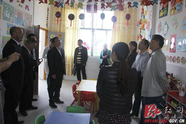 省教育督导评估组来炎评估考核