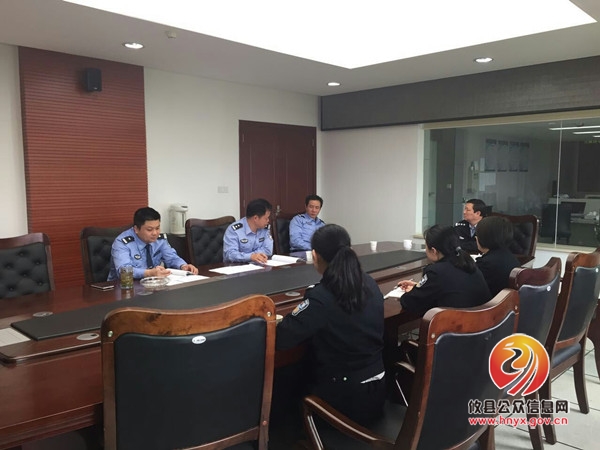 交警大队科技所组织召开科技工作研讨会