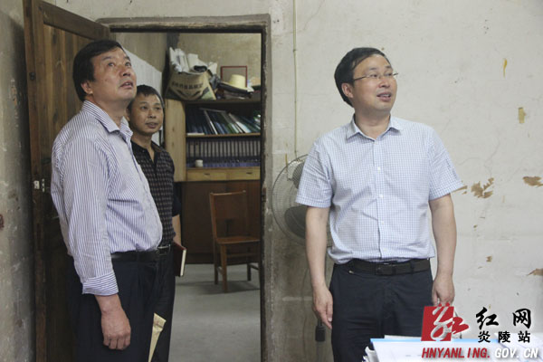 文专文深入园区企业开展＂四联四促＂活动
