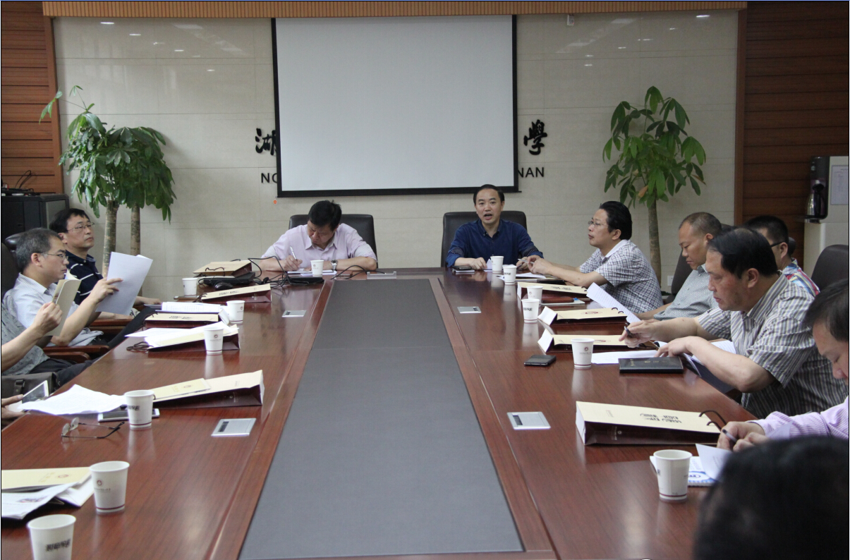 株洲市初高中衔接协同发展教育实验项目启动仪式在市二中举行