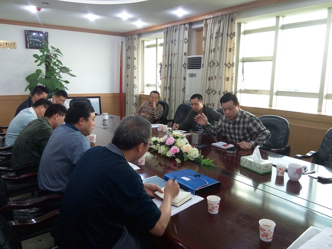 市教育局与天元区征管办共商实践基地征拆工作