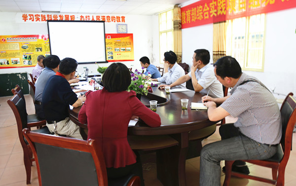合作共建，打造一流生命安全教育基地