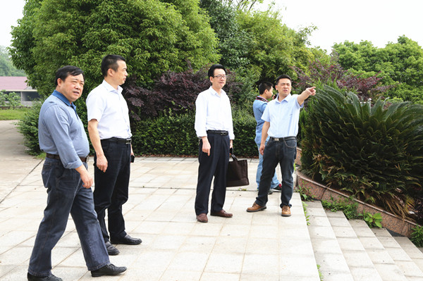合作共建，打造一流生命安全教育基地