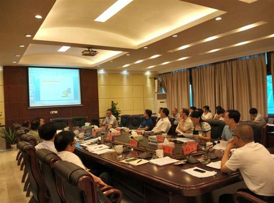 株洲县召开政府常务会议组织学习《行政诉讼法》