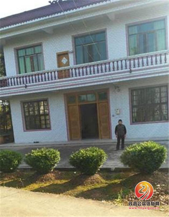 市妇联副主席黄慧带队来攸县调研