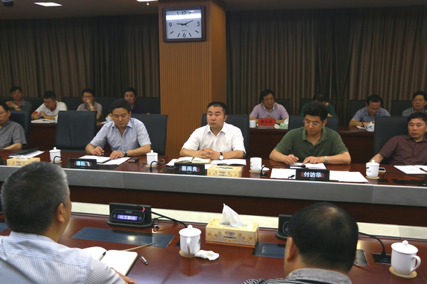 株洲云龙示范区召开项目恳谈会