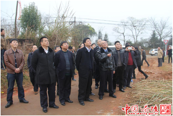 彭新军要求加快推进茶陵高度戒备监狱扩建工程建设