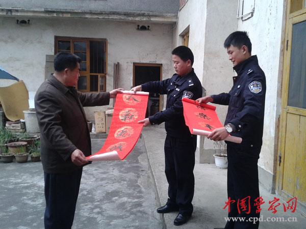 【通讯】热血铸警魂——追记县公安局霞阳派出所民警邓红亮