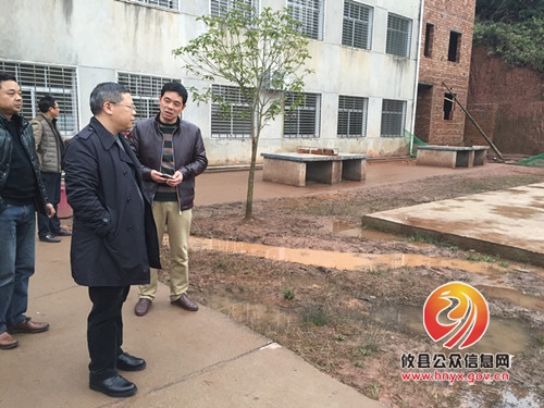 攸县法院帅团结一行走访莲塘坳镇枧头村