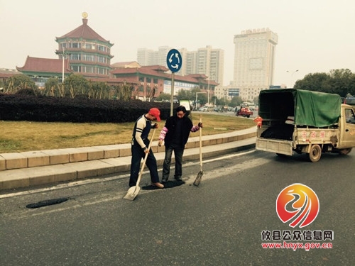 攸县市政园林管理处：主动作为 改善市民春节环境