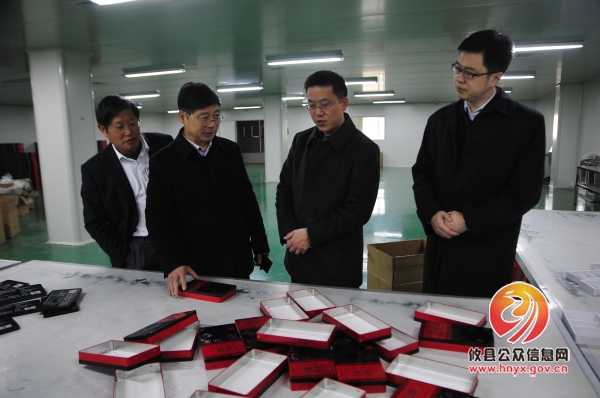 龚红果深入工业园企业调研帮扶