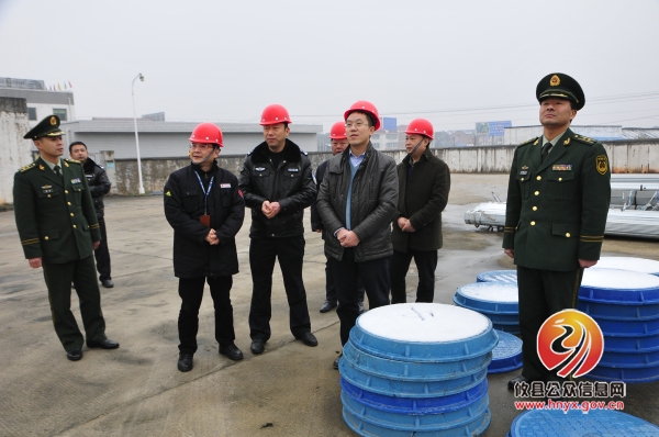 【送温暖】龚红果走访慰问公安交警和消防官兵