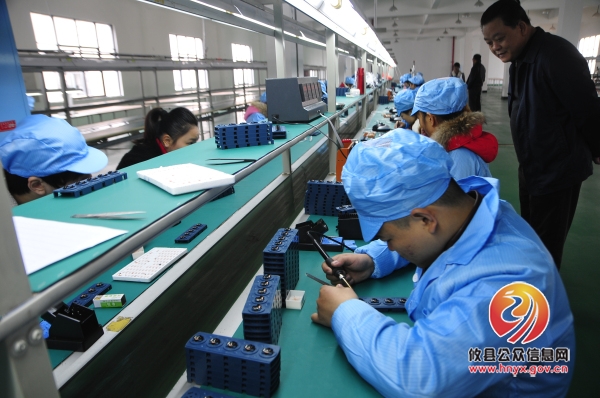 龚红果深入工业园企业调研帮扶