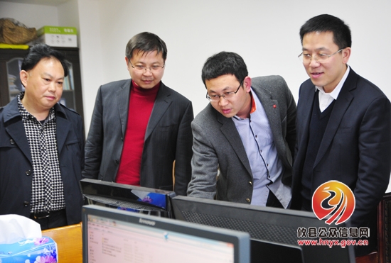 【践行一线工作法】龚红果调研攸县机构编制工作