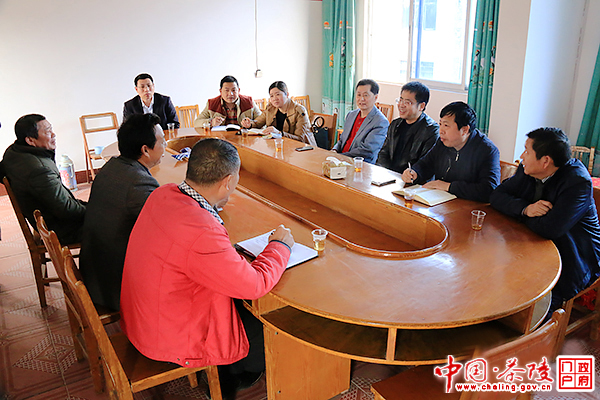 姜衡湘深入马江镇调研指导脱贫攻坚工作