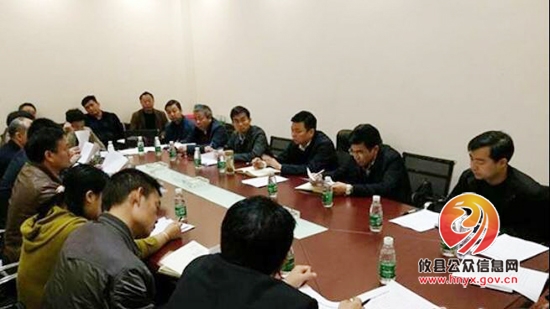【践行一线工作法】县委书记胡湘之深入市场服务中心现场办公