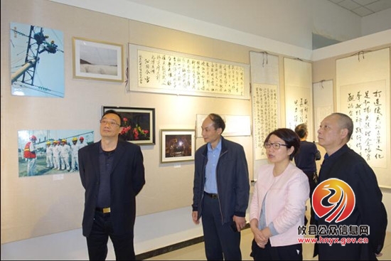 县总工会考察供电公司企业文化和职工之家