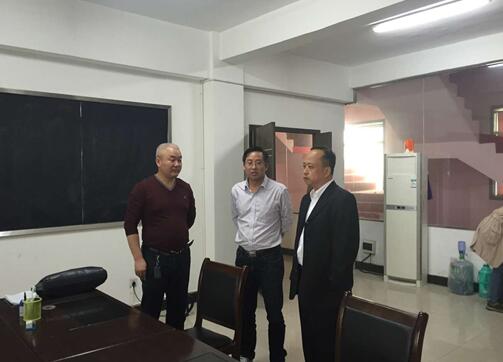 区委常委、常务副区长杨晓江调度枫溪片区项目建设
