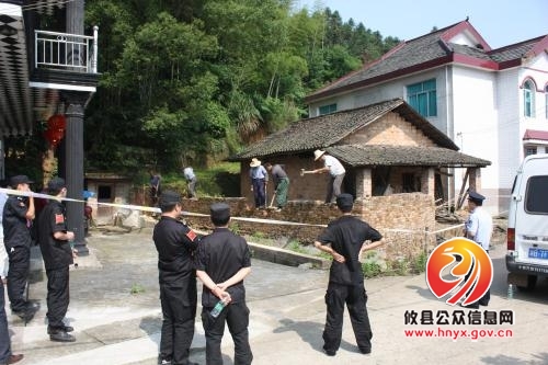 攸县法院：既拆围墙又解心墙，邻里之间需谦让