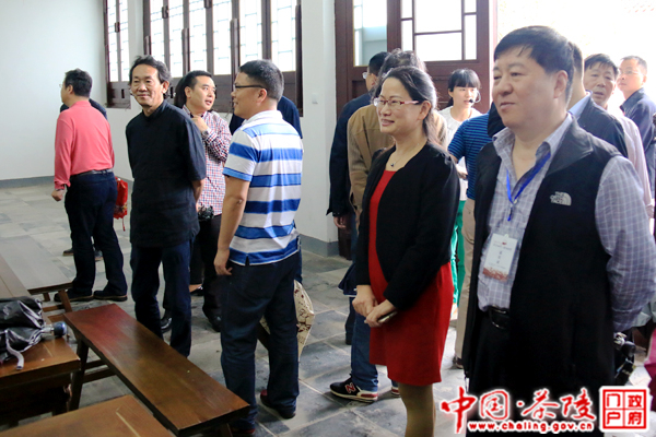 《诗刊》社采风团到茶陵采风