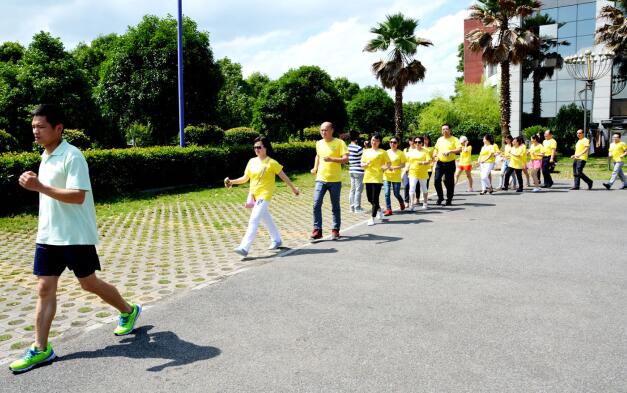 芦淞区启动首届万步有约职业人群健走大赛