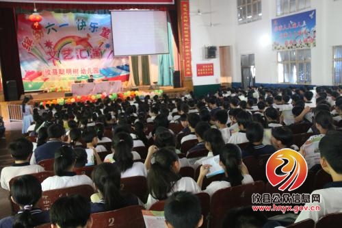 县法院：送法进校园　学法护成长