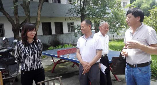 区民政局赴各乡办督查敬老院工作
