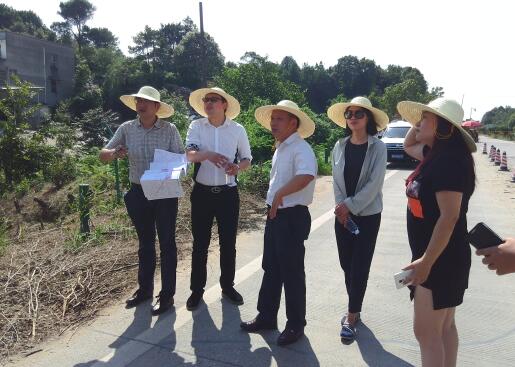 国家林业局驻贵阳专员办湖南处一行来我区监督检查建设项目征占用林地使用情况
