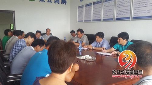 陈运发一行到丫江桥镇指导工作