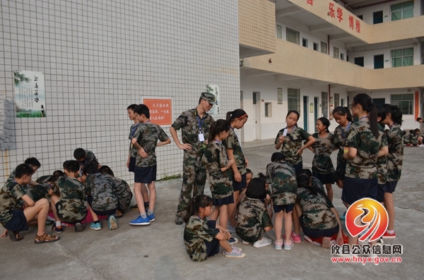 省红色军事夏令营在攸县开营