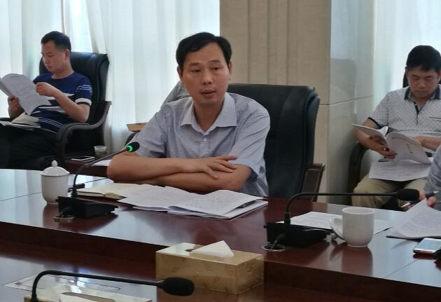 芦淞区召开精准扶贫工作调度会