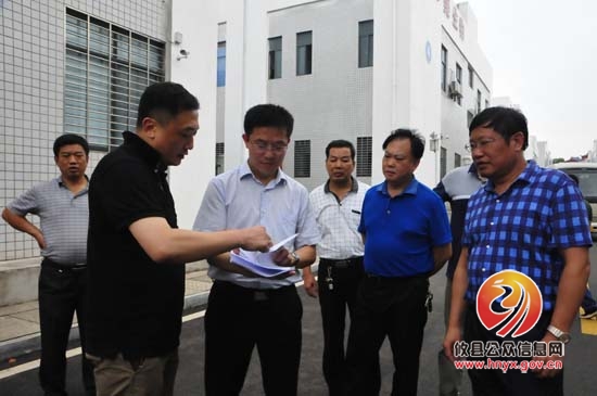 龚红果督察工业园重点项目建设情况