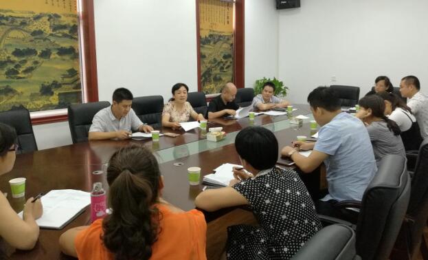 建设街道召开二季度党建工作考核通报会