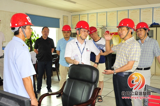王卓文带队检查建筑施工和燃气运输管道安全生产工作