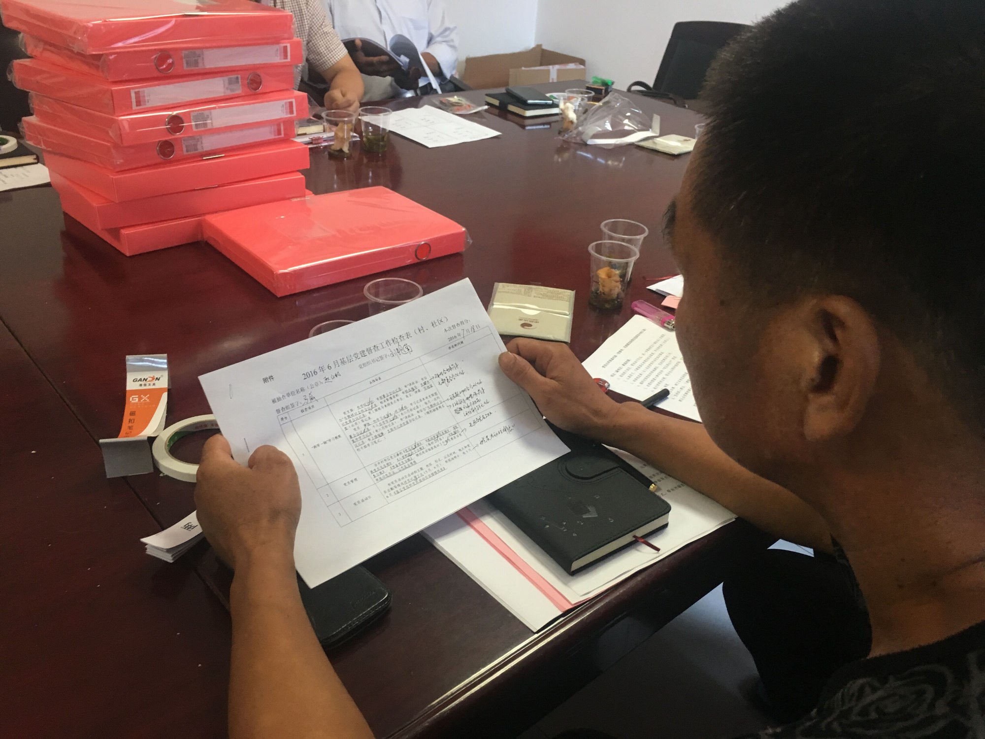 株洲县古岳峰镇召开村级组织专干业务培训