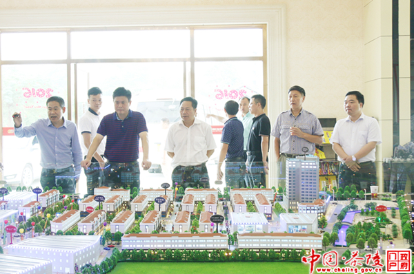 市人大评议调查组来茶调研2016年市重点工程建设情况