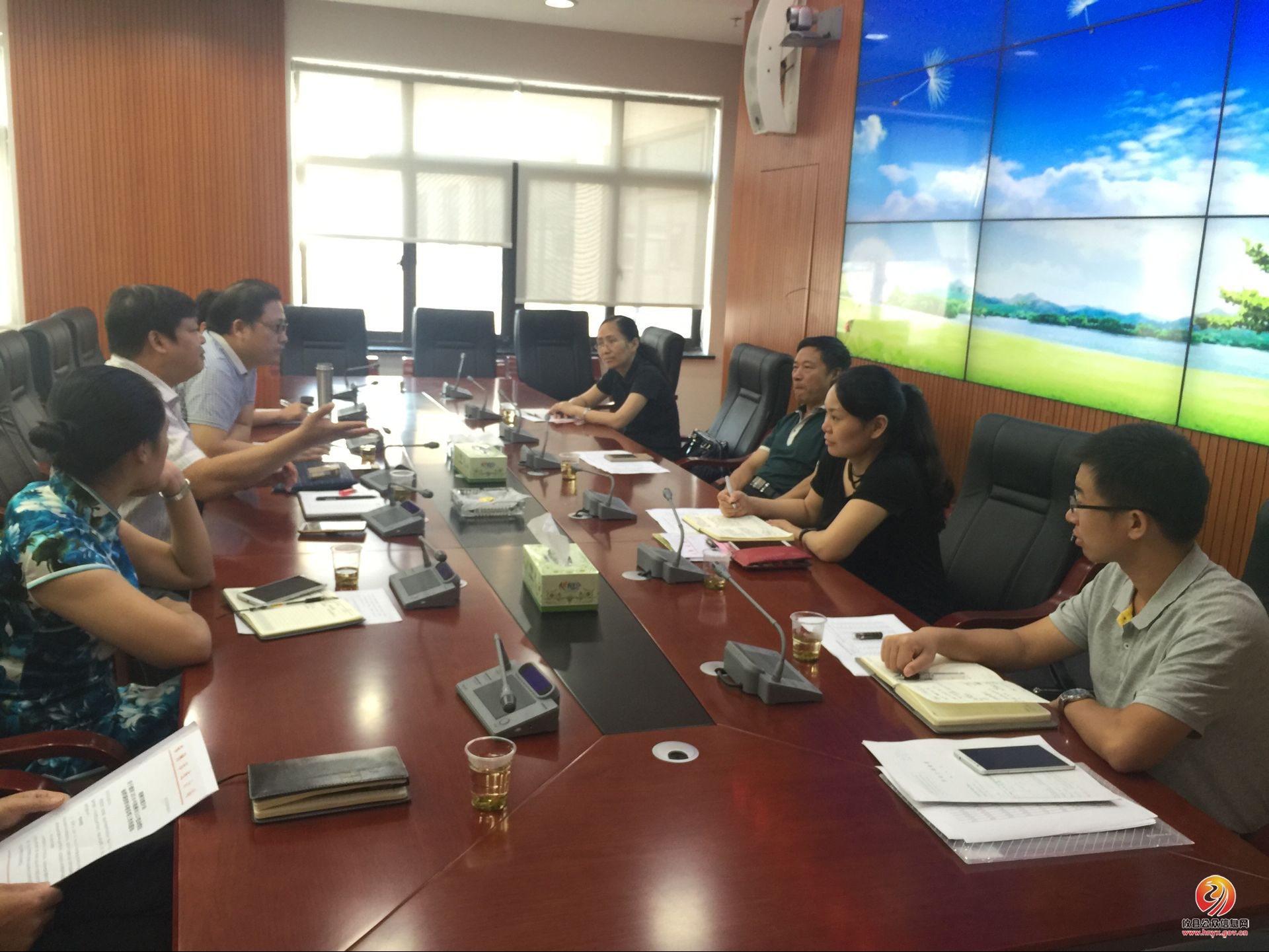 市统计局来攸县调研人口与劳动力抽样调查