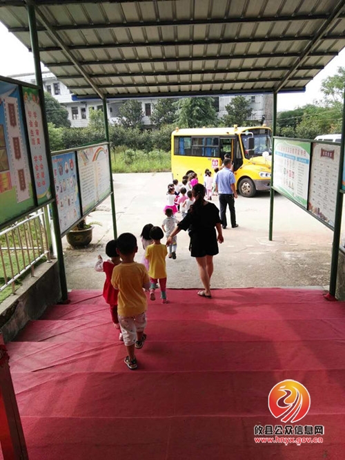 丫江桥：安全教育从娃娃抓起