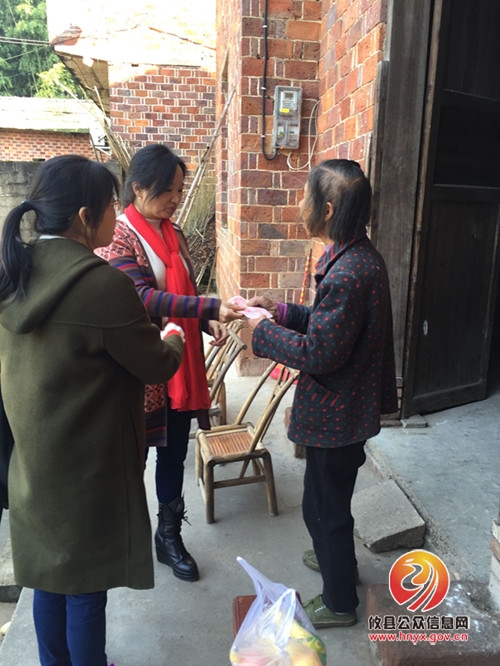 县残联开展“一对一”精准扶贫活动